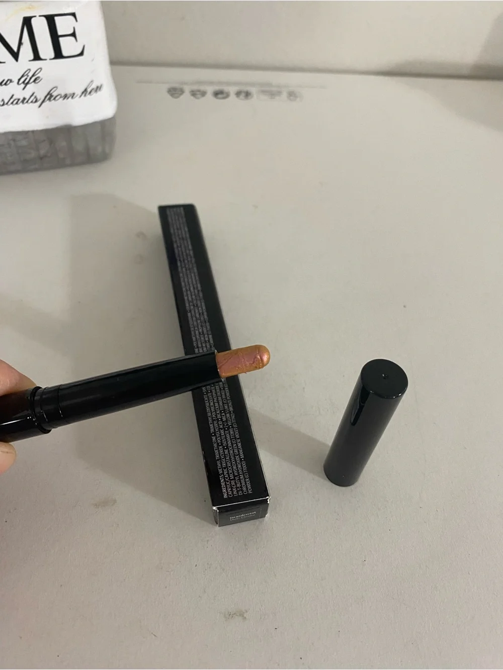 Incandescent ( Multi-Chrome) ~ Bobbi Brown Long-Wear Cream Shadow Stick, 0.05 OZ